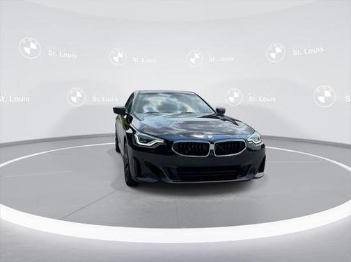 2024 BMW 230 i xDrive
