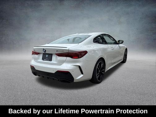 Mineral White Metallic 2026 BMW M440 i xDrive