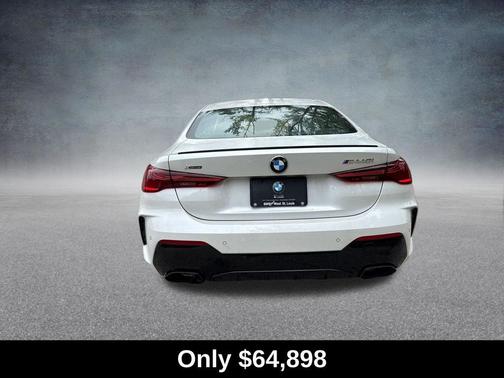 Mineral White Metallic 2026 BMW M440 i xDrive