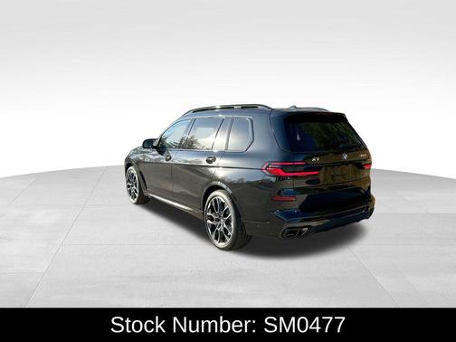 2026 BMW X7 M60i