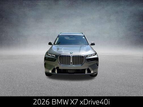 Skyscraper Grey Metallic 2026 BMW X7 xDrive40i