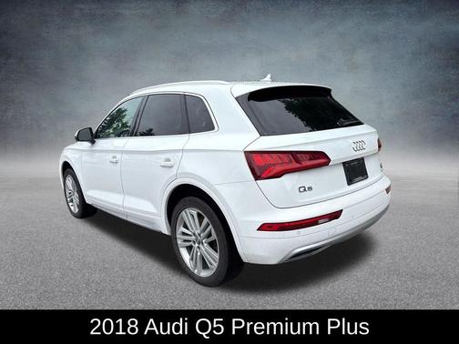 Ibis White 2018 Audi Q5 2.0T Tech Premium