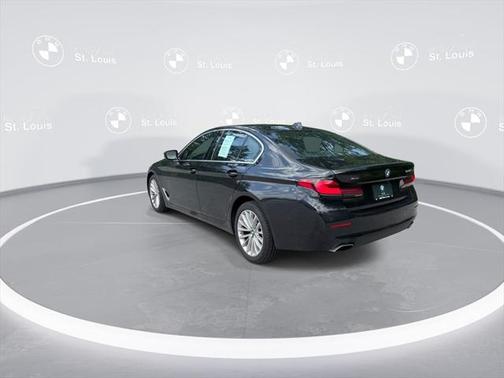 2022 BMW 530 i xDrive