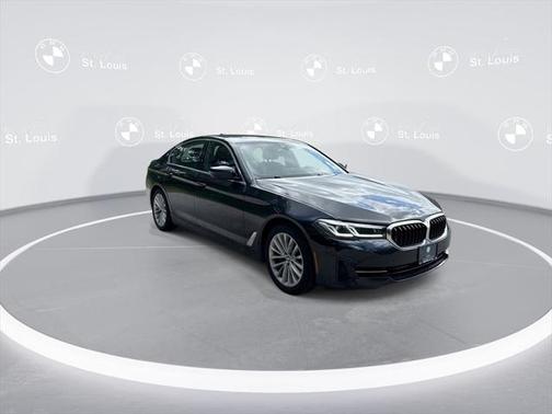 2022 BMW 530 i xDrive