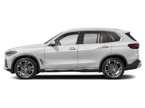 Mineral White Metallic 2023 BMW X5 xDrive40i