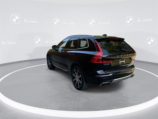 2021 Volvo XC60 T6 Inscription