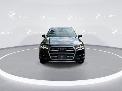 2019 Audi Q7 55 Prestige