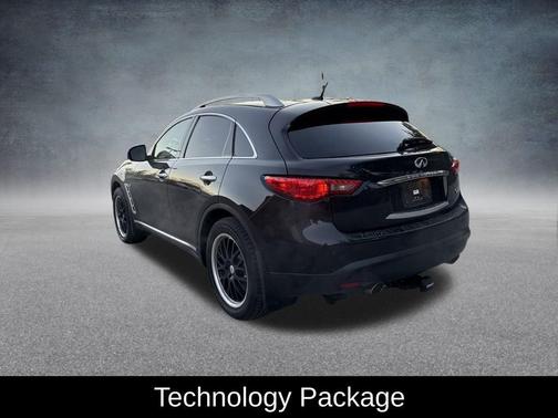 2015 INFINITI QX70 Base