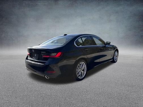 2026 BMW 330 xDrive NA