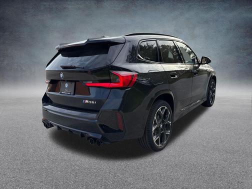 Black Sapphire Metallic 2026 BMW X1 M35i