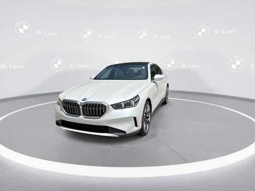 2026 BMW 530 i xDrive