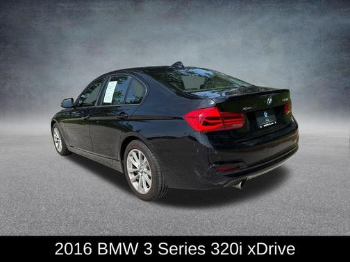 Jet Black 2016 BMW 320 i