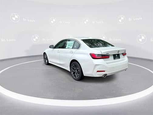 Mineral White Metallic 2025 BMW 330 xDrive