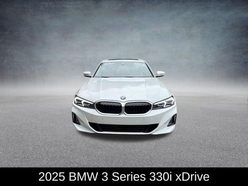 Mineral White Metallic 2025 BMW 330 xDrive