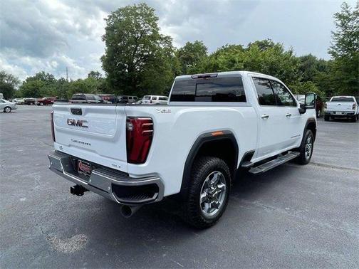 2025 GMC Sierra 2500 SLT