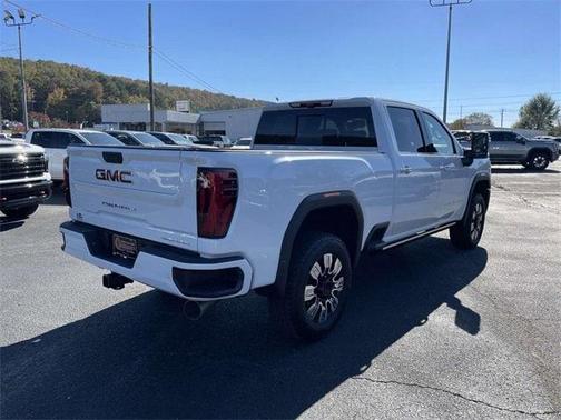 2026 GMC Sierra 3500 Denali