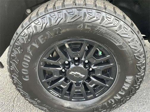 2026 Chevrolet Silverado 2500 ZR2