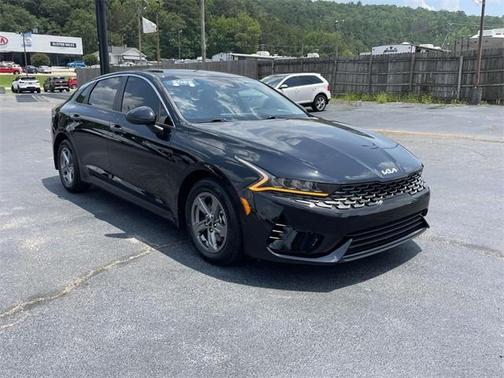 2022 Kia K5 LXS