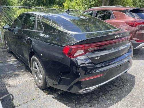 2022 Kia K5 LXS