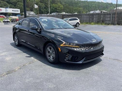 2022 Kia K5 LXS
