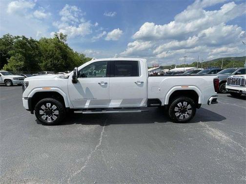 2025 GMC Sierra 2500 Denali