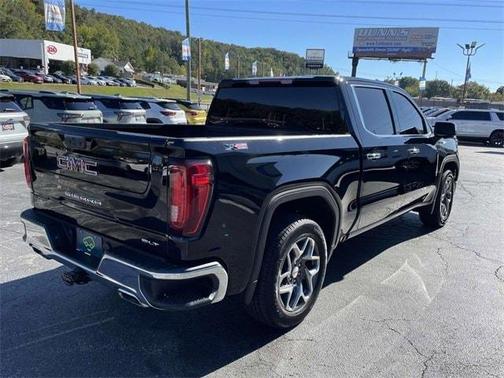 2022 GMC Sierra 1500 SLT