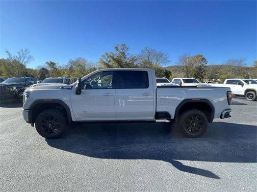 2026 GMC Sierra 2500 AT4