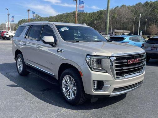 2023 GMC Yukon SLT