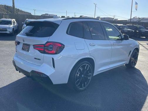2023 BMW X3 M40i