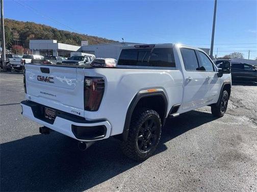 2026 GMC Sierra 2500 AT4