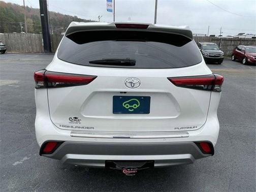 2021 Toyota Highlander Platinum