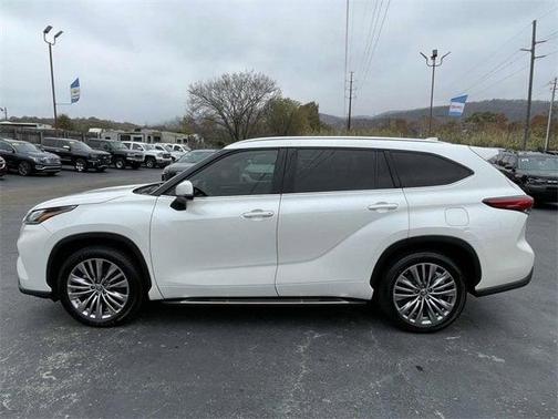 2021 Toyota Highlander Platinum