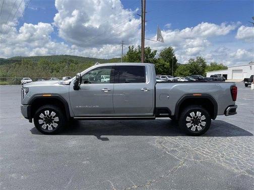 2025 GMC Sierra 3500 Denali