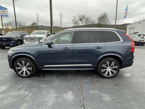 2023 Volvo XC90 B6 Ultimate 7-Seater