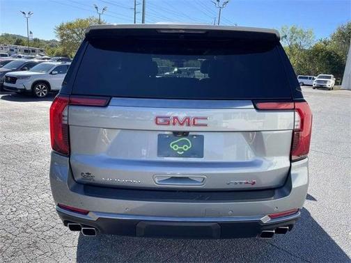 2025 GMC Yukon AT4