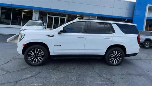 2023 GMC Yukon AT4
