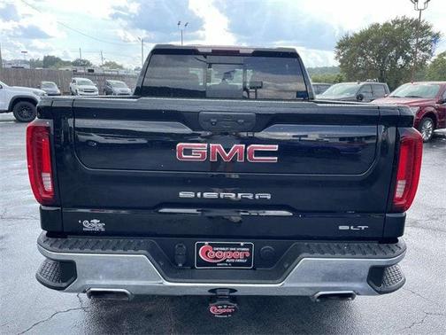 2022 GMC Sierra 1500 SLT