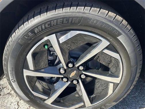 2026 Chevrolet Equinox EV LT 2