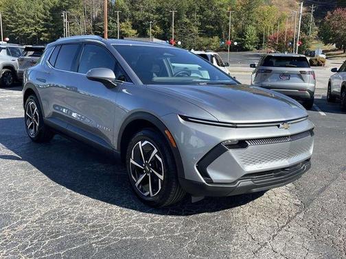 2026 Chevrolet Equinox EV LT 2