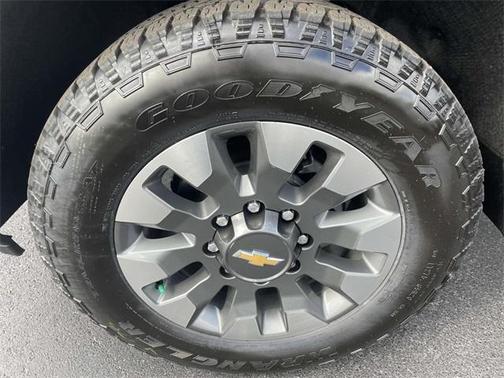 2025 Chevrolet Silverado 2500 Custom