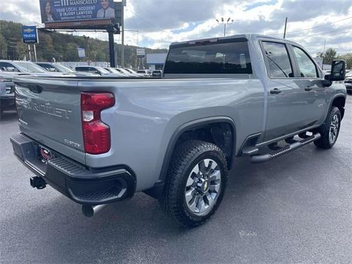 2025 Chevrolet Silverado 2500 Custom