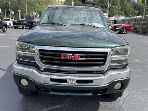 2004 GMC Sierra 2500 SLE