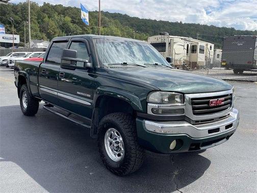 2004 GMC Sierra 2500 SLE