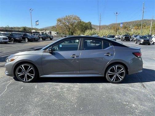 2021 Nissan Sentra SR