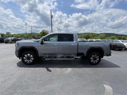 2025 GMC Sierra 2500 Denali