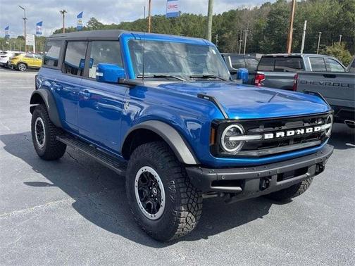 2024 Ford Bronco Outer Banks