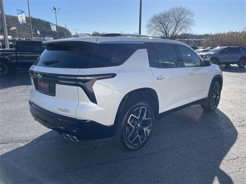 2025 Chevrolet Traverse High Country