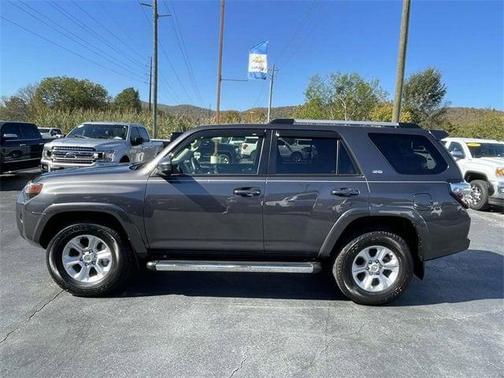 2023 Toyota 4Runner SR5