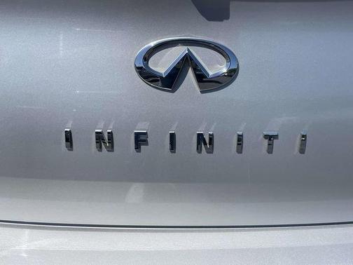 Liquid Platinum 2013 INFINITI G37 Journey