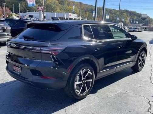 2026 Chevrolet Equinox EV LT 1